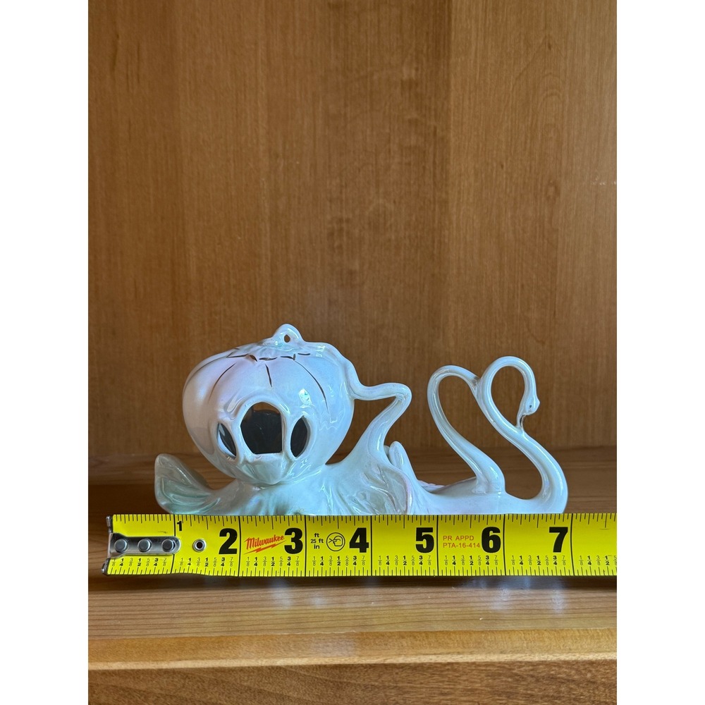 Vintage Capodimonte Porcelain Swan Pumpkin Carriage Figurine Pearlescent Trim - Picture 7 of 15